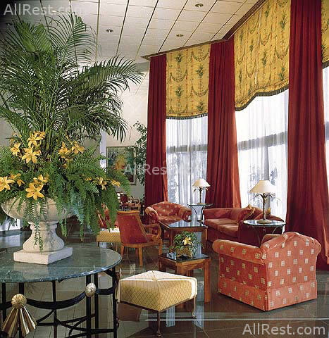 Hawaii Grand Hotel 3